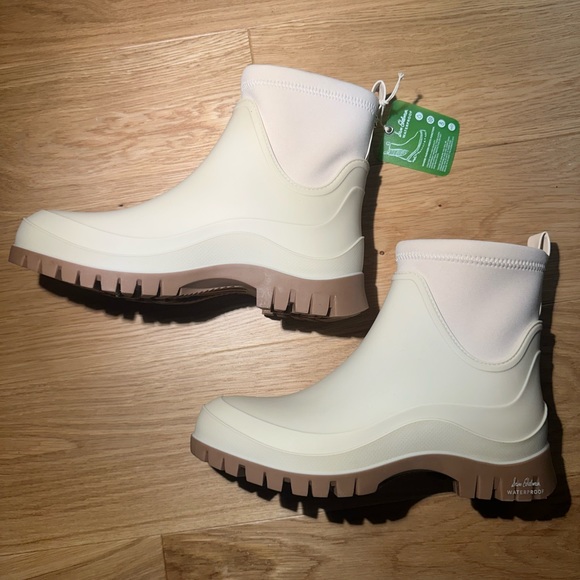 BEST RAIN BOOTS - Sam Edelman Louisa - Ivory - I own in EVERY colour SUPER comfy - Picture 8 of 11